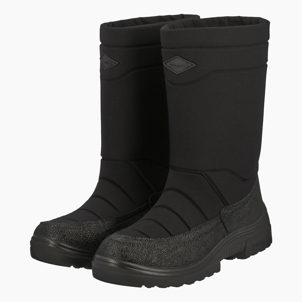 Kuoma Talvisaappaat Universal Limited Edition, Musta